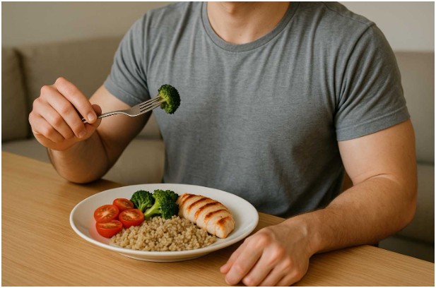 Sustainable Fat Loss with a Diet Break (Weeks 9–12)