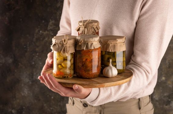 Practical Benefits of Using Glass for Preserving