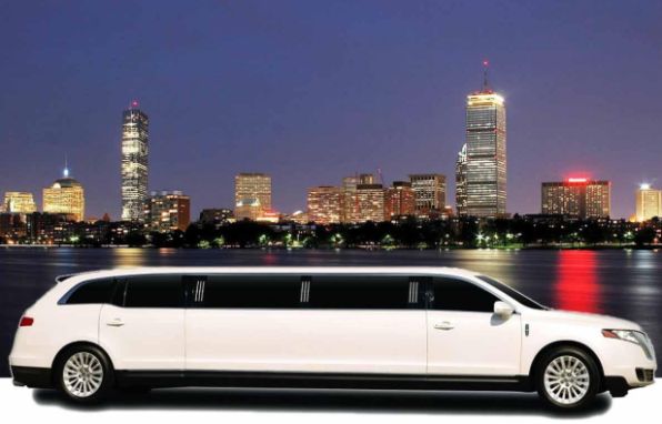 How Professional Limousine Services Improve Airport Transfers in Boston