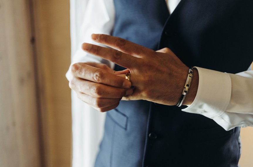 Groom Jewelry and Rings