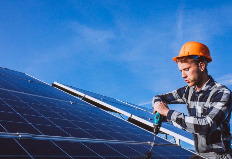Advantages of Installing a Solar Battery System